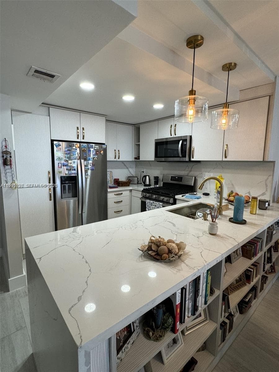 2030 S Ocean Dr # 815, Hallandale Beach, FL 33009 photo 2