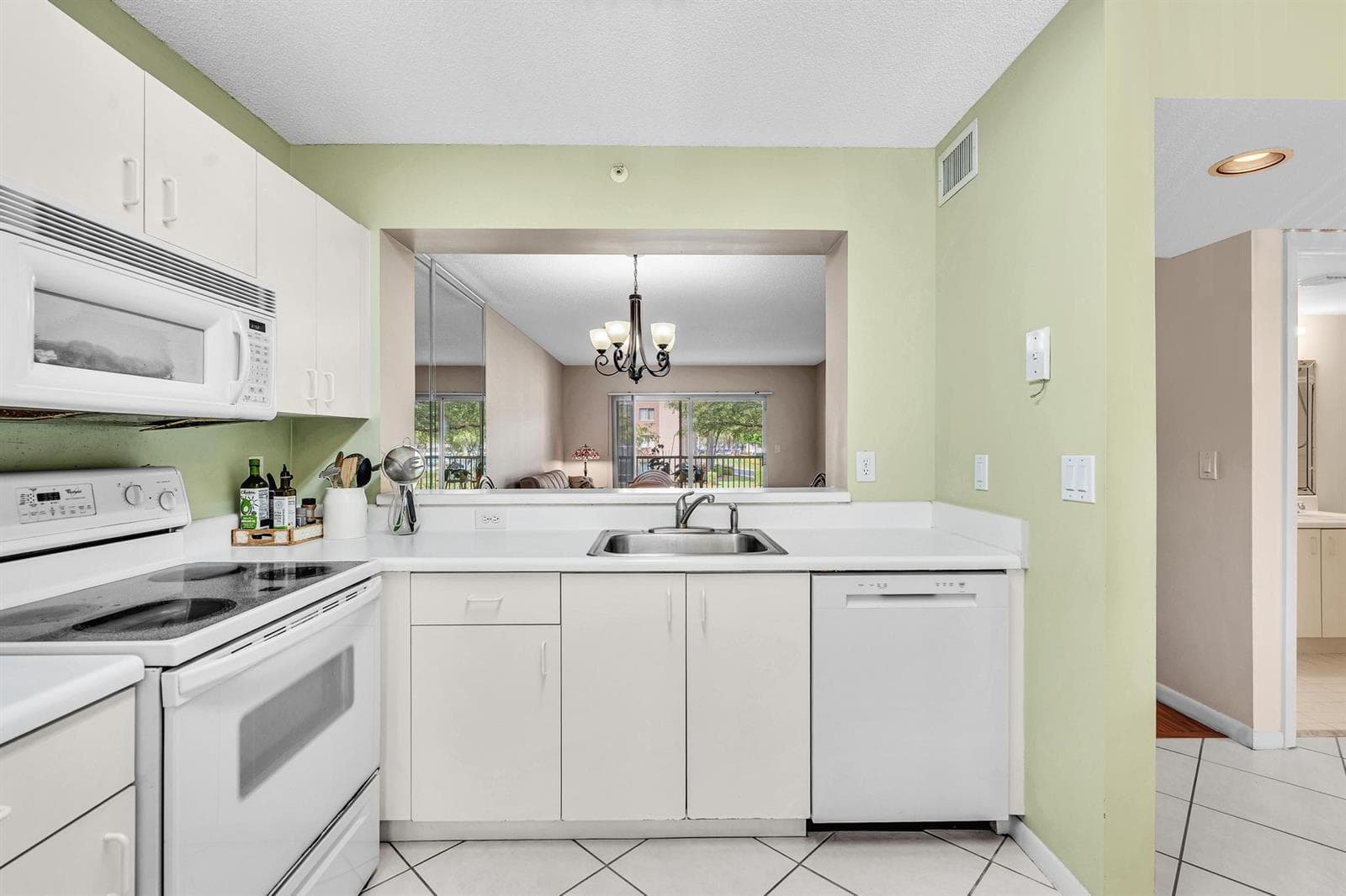 9537 Weldon Circle # I213, Tamarac, FL 33321 photo 5