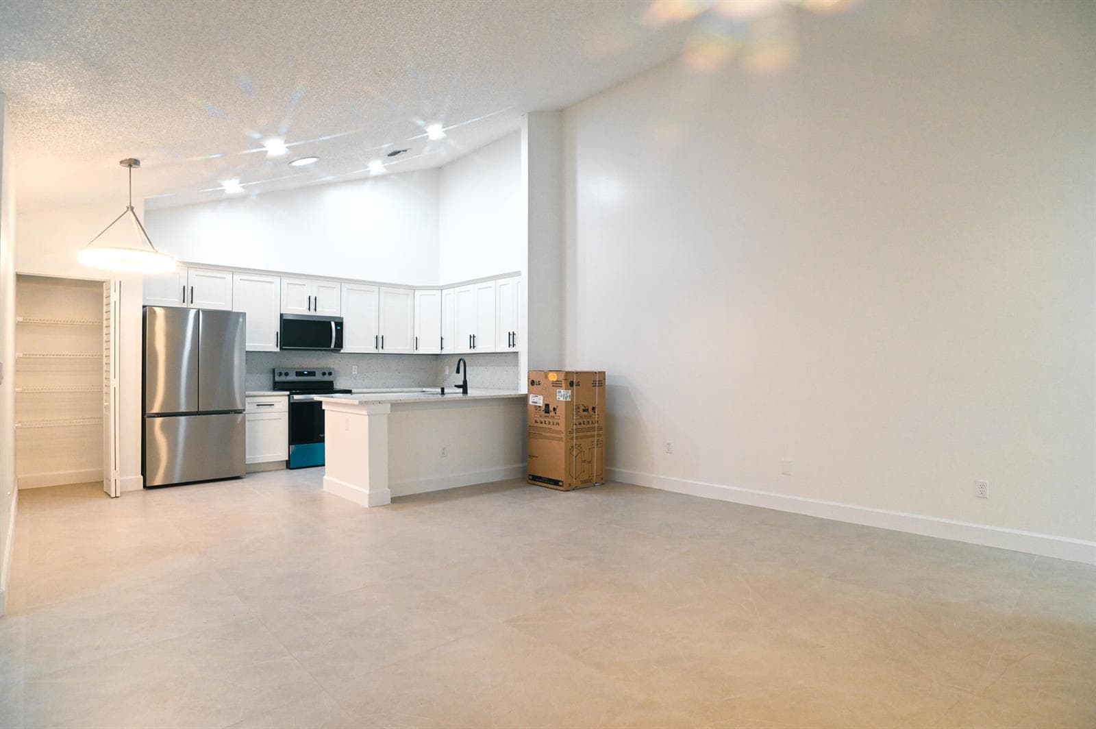 1148 Summit Trail Circle # D, West Palm Beach, FL 33415 photo 2