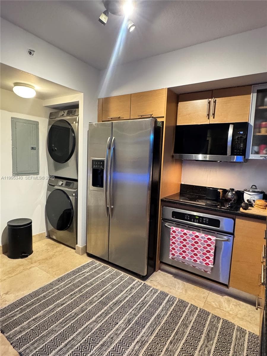 31 SE 5th St # 1402, Miami, FL 33131 photo 2