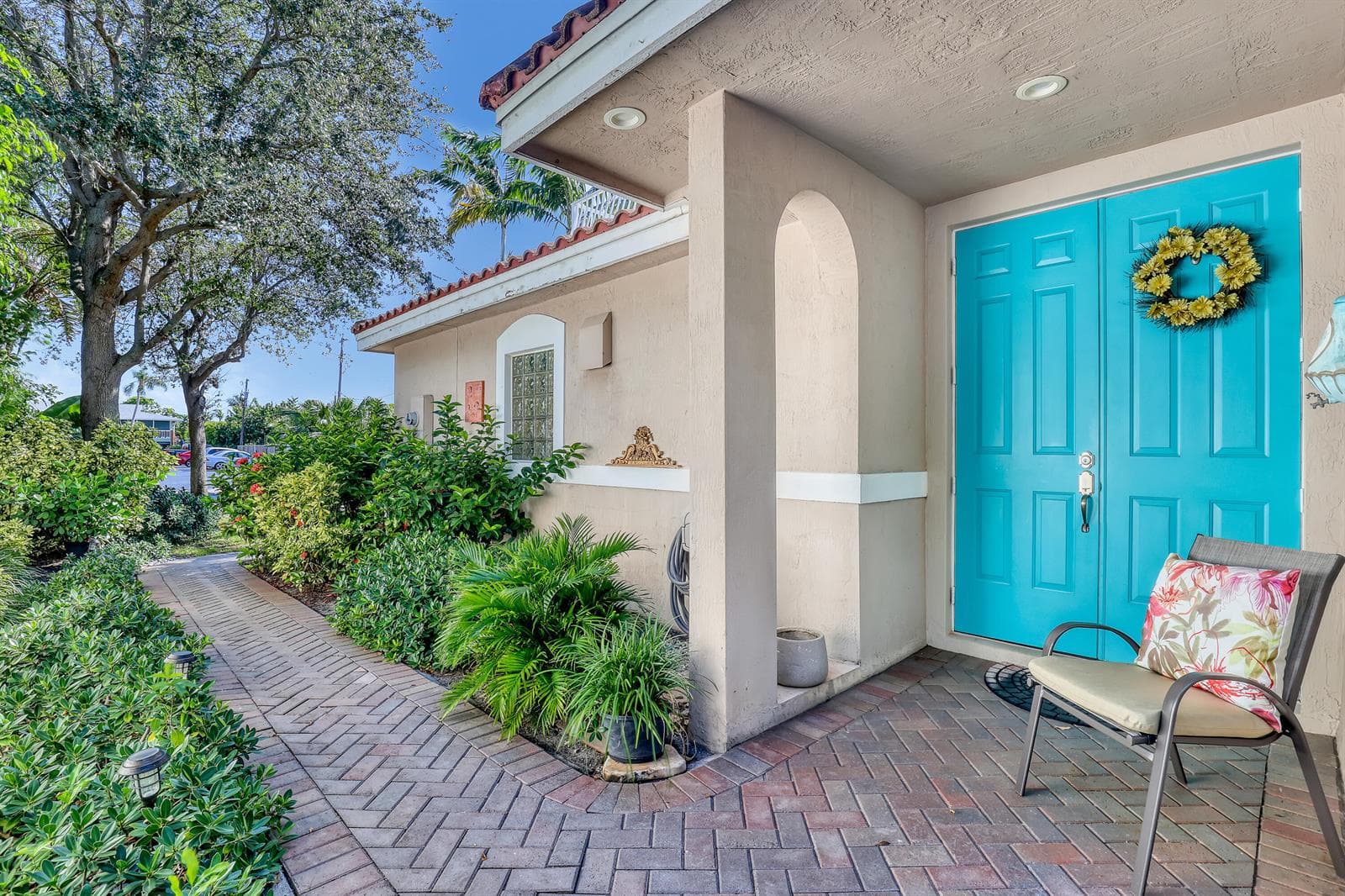 2560 NE 11th Street, Pompano Beach, FL 33062 photo 2