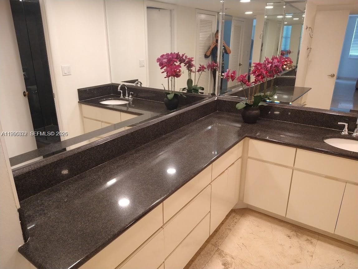6039 Collins Ave # 407, Miami Beach, FL 33140 photo 5