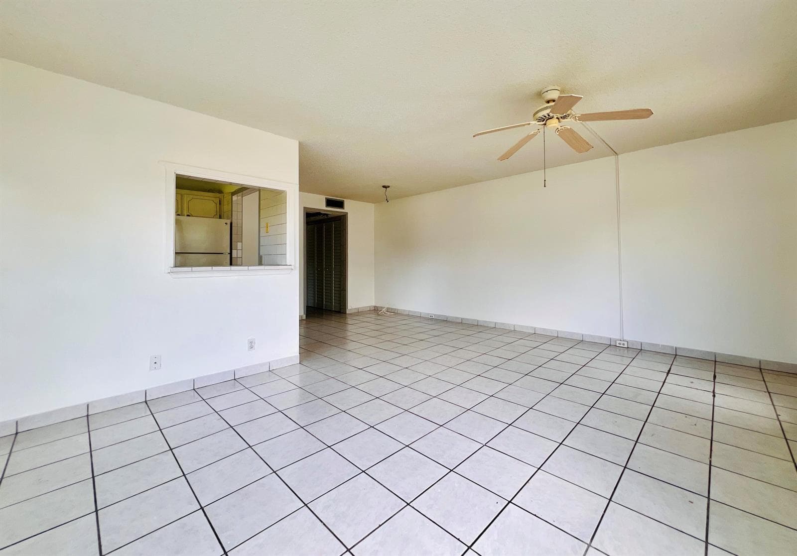 141 Sussex H, West Palm Beach, FL 33417 photo 3