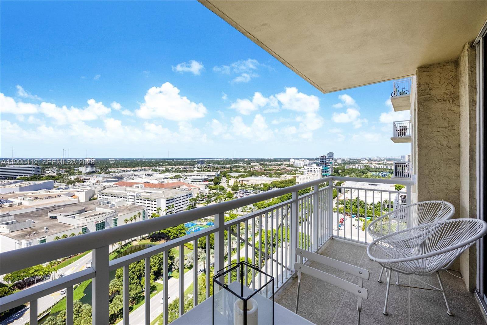 19501 W Country Club Dr # 2412, Aventura, FL 33180 photo 3