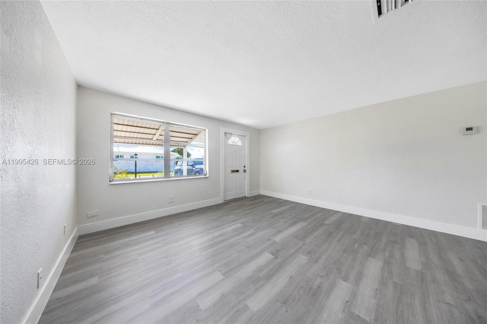 2520 NW 2nd Dr, Pompano Beach, FL 33064 photo 5