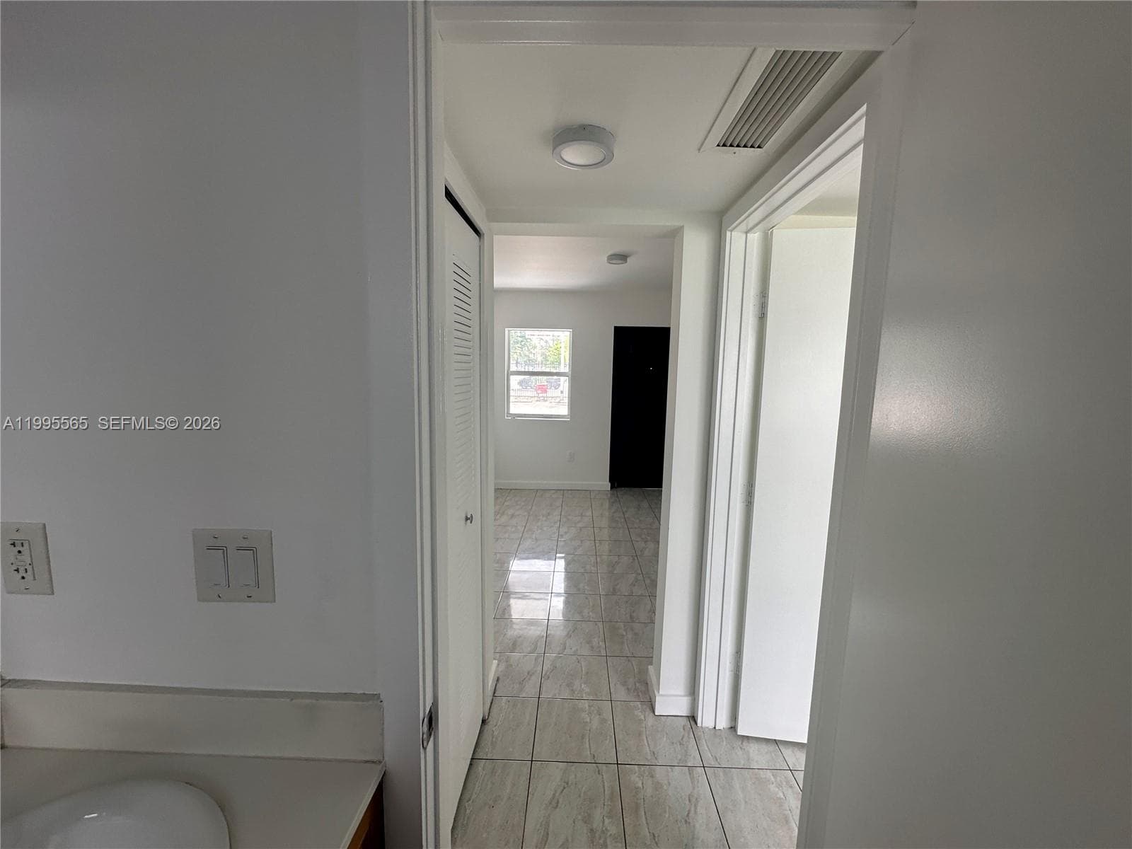 1130 NW 62nd St # 15, Miami, FL 33150 photo 5