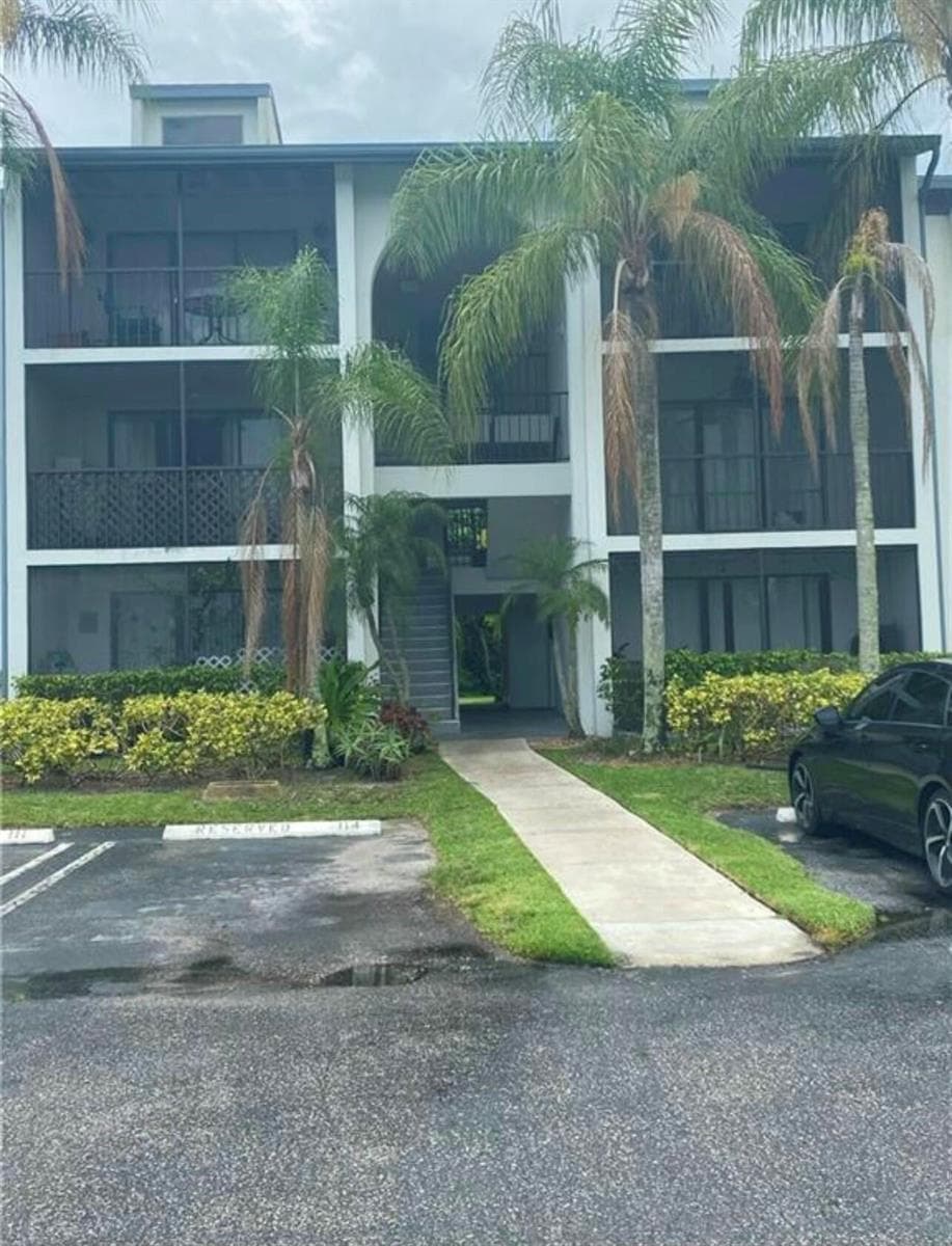 1007 Green Pine Boulevard # D2, West Palm Beach, FL 33409 photo 2