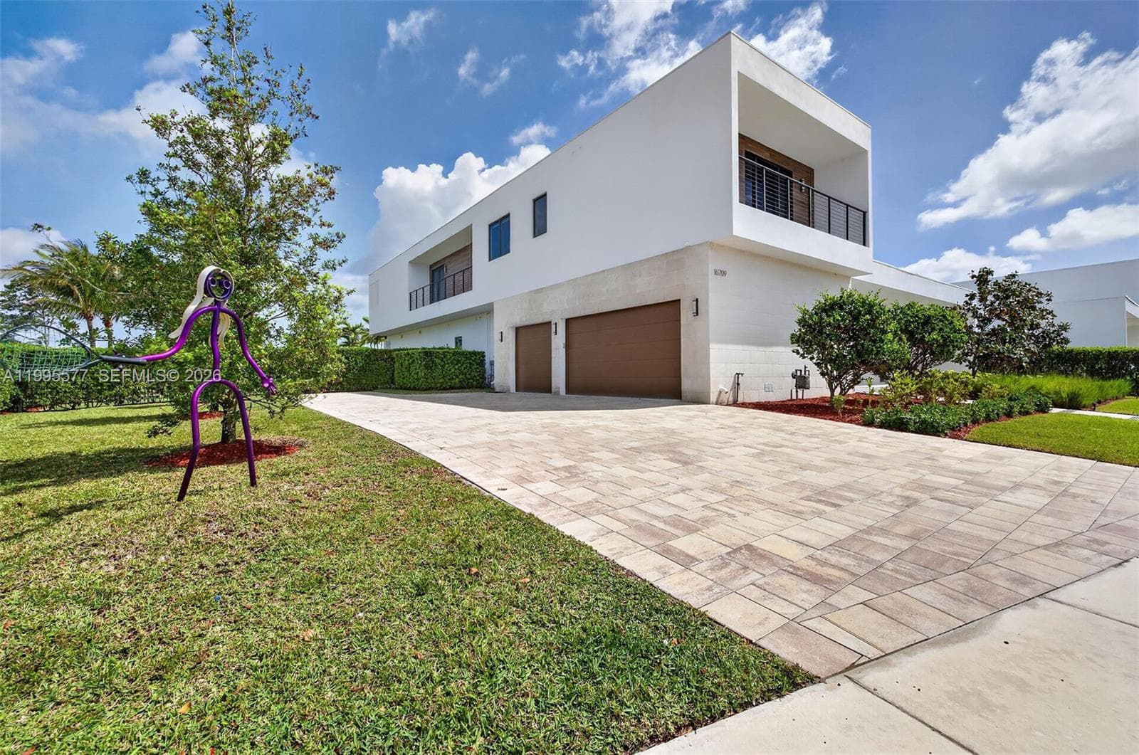 16709 Botaniko Drive North, Weston, FL 33326 photo 2