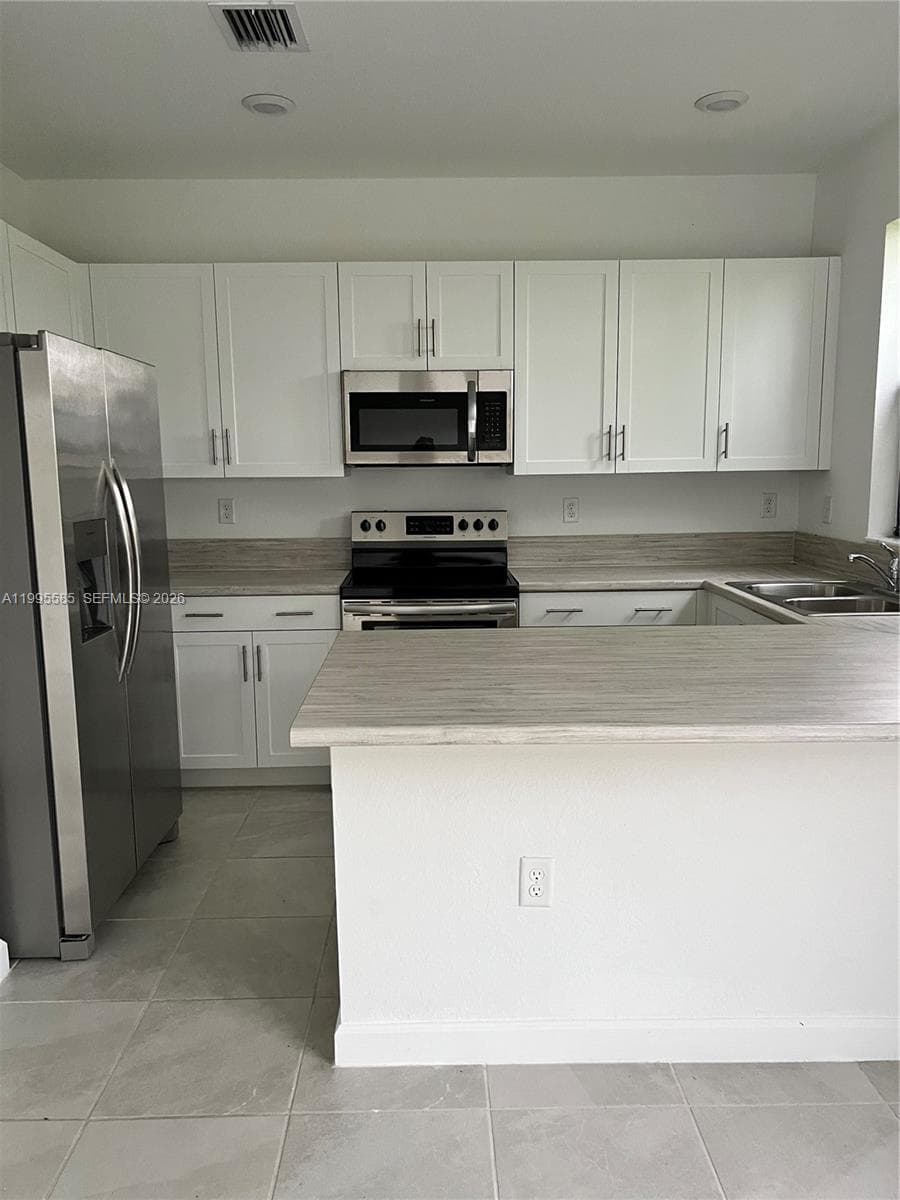 10030 SW 228th Ter, Miami, FL 33190 photo 5