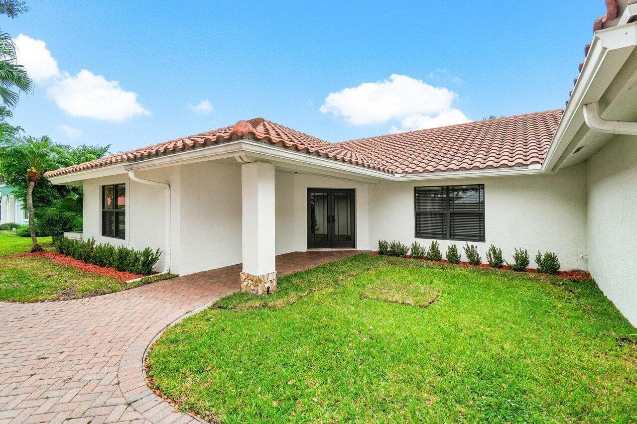 2150 NW 23rd Way, Boca Raton, FL 33431 photo 2