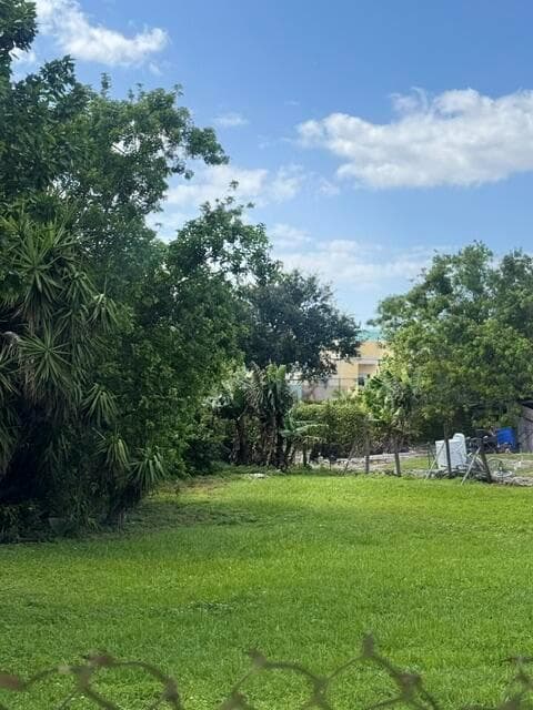 210 SW 12th Avenue SW, South Bay, FL 33493 photo 4