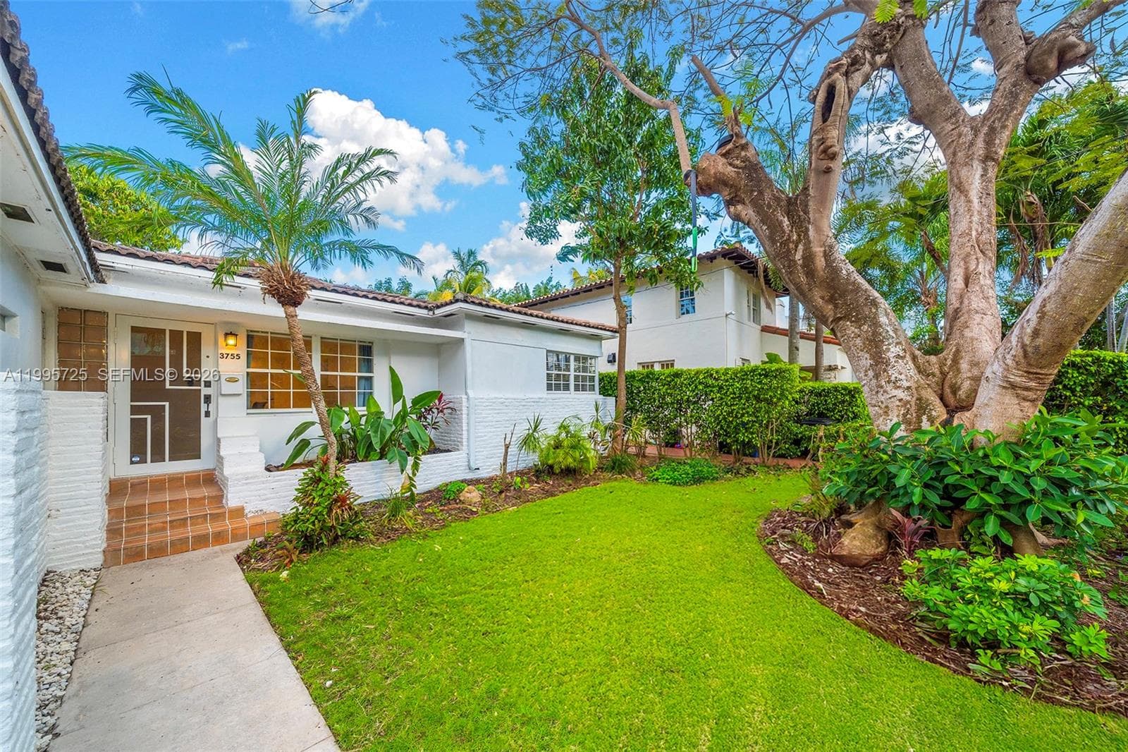 3755 Royal Palm Ave, Miami Beach, FL 33140 photo 3