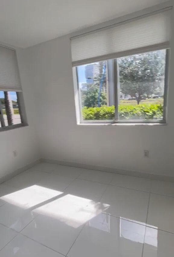 2651 NE 212th Terrace # 107, Miami, FL 33180 photo 5