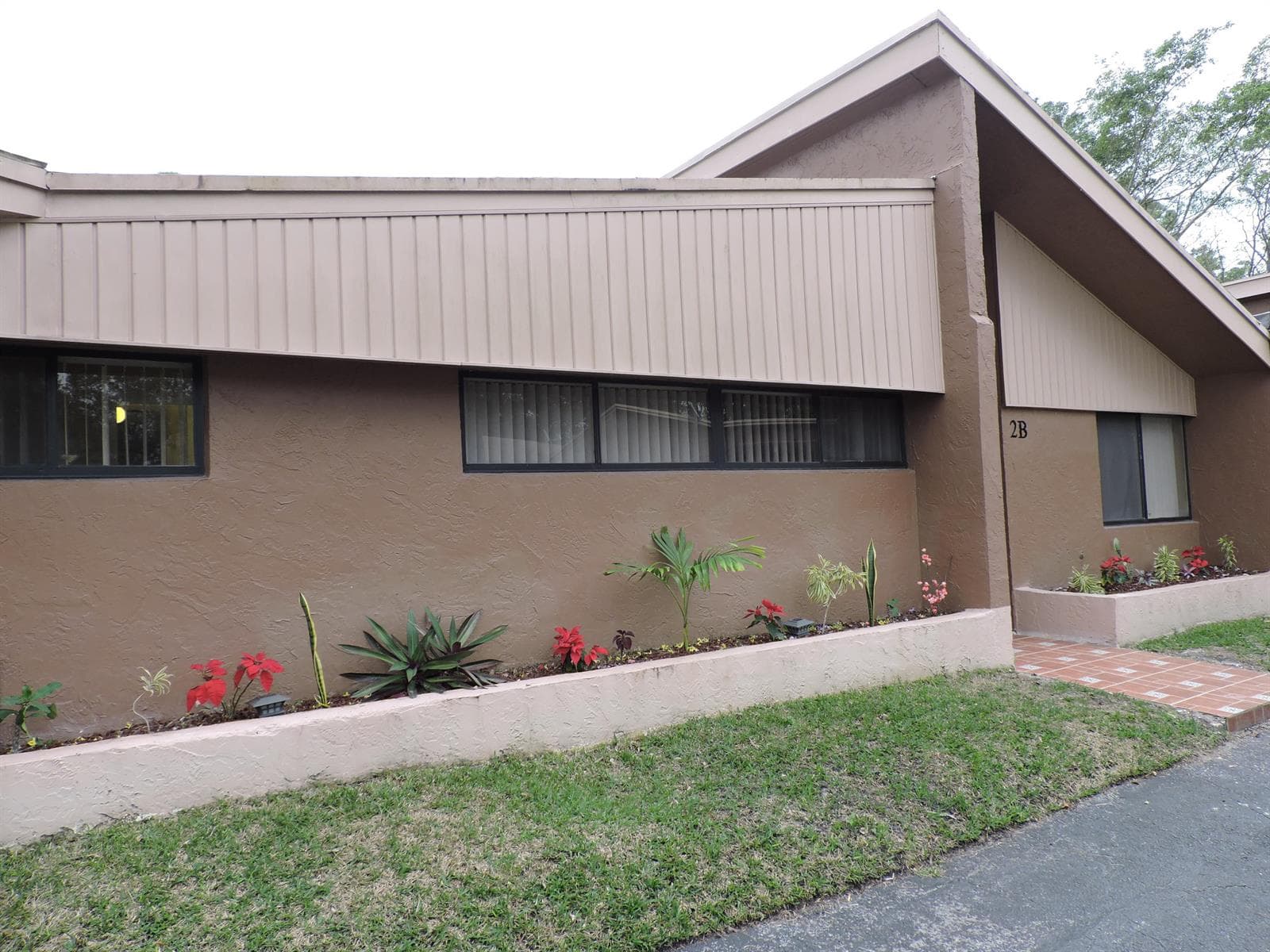 166 Sparrow Drive # 2b, Royal Palm Beach, FL 33411 photo 2