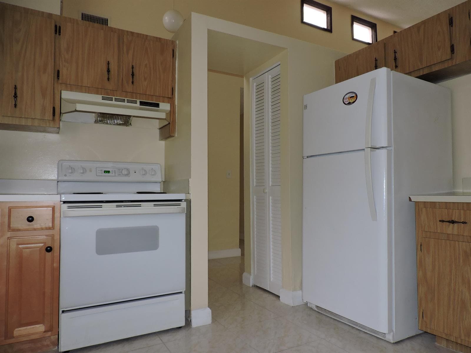 166 Sparrow Drive # 2b, Royal Palm Beach, FL 33411 photo 4