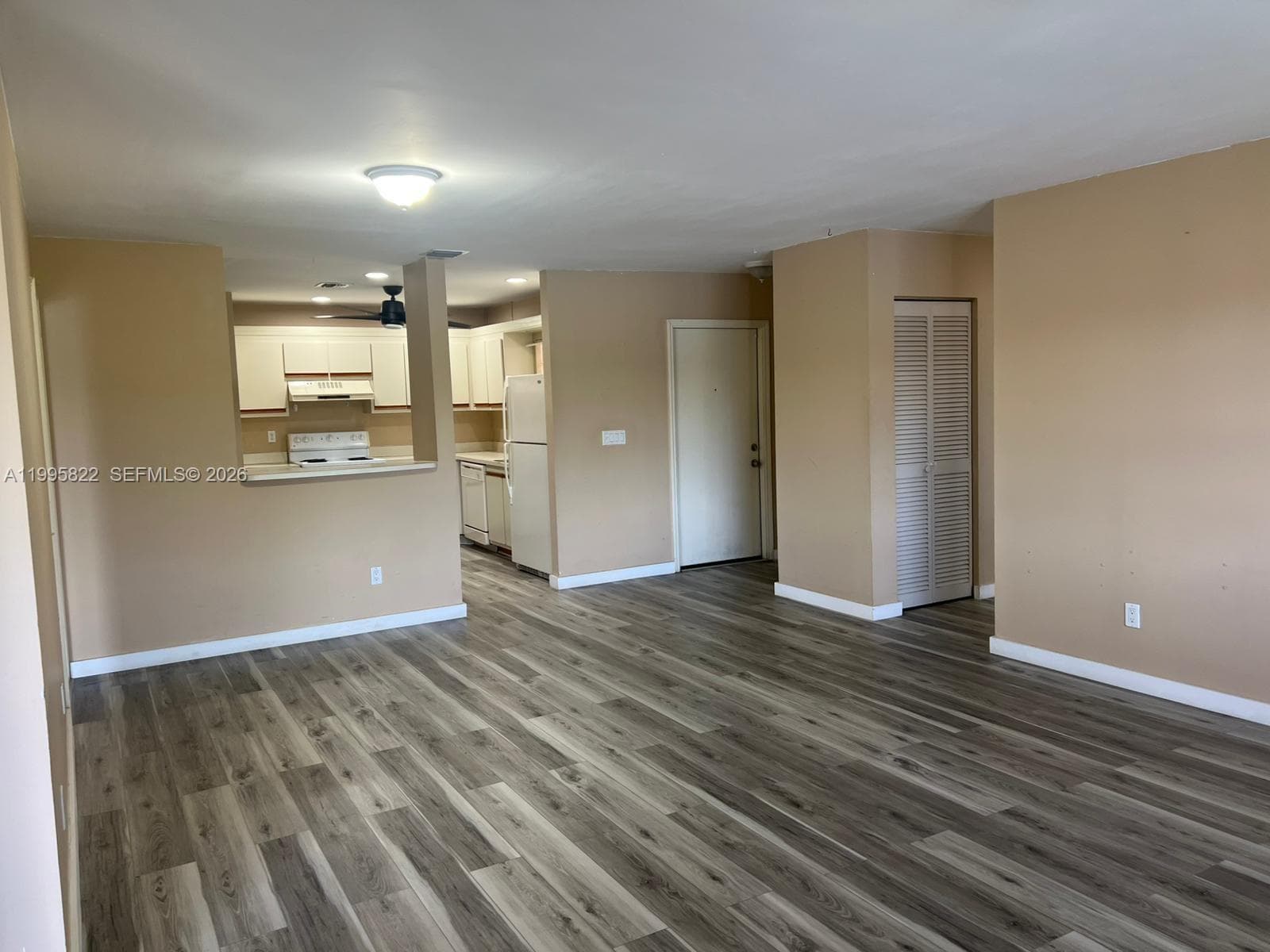 3655 NW 94th Ave # 8H, Sunrise, FL 33351 photo 4