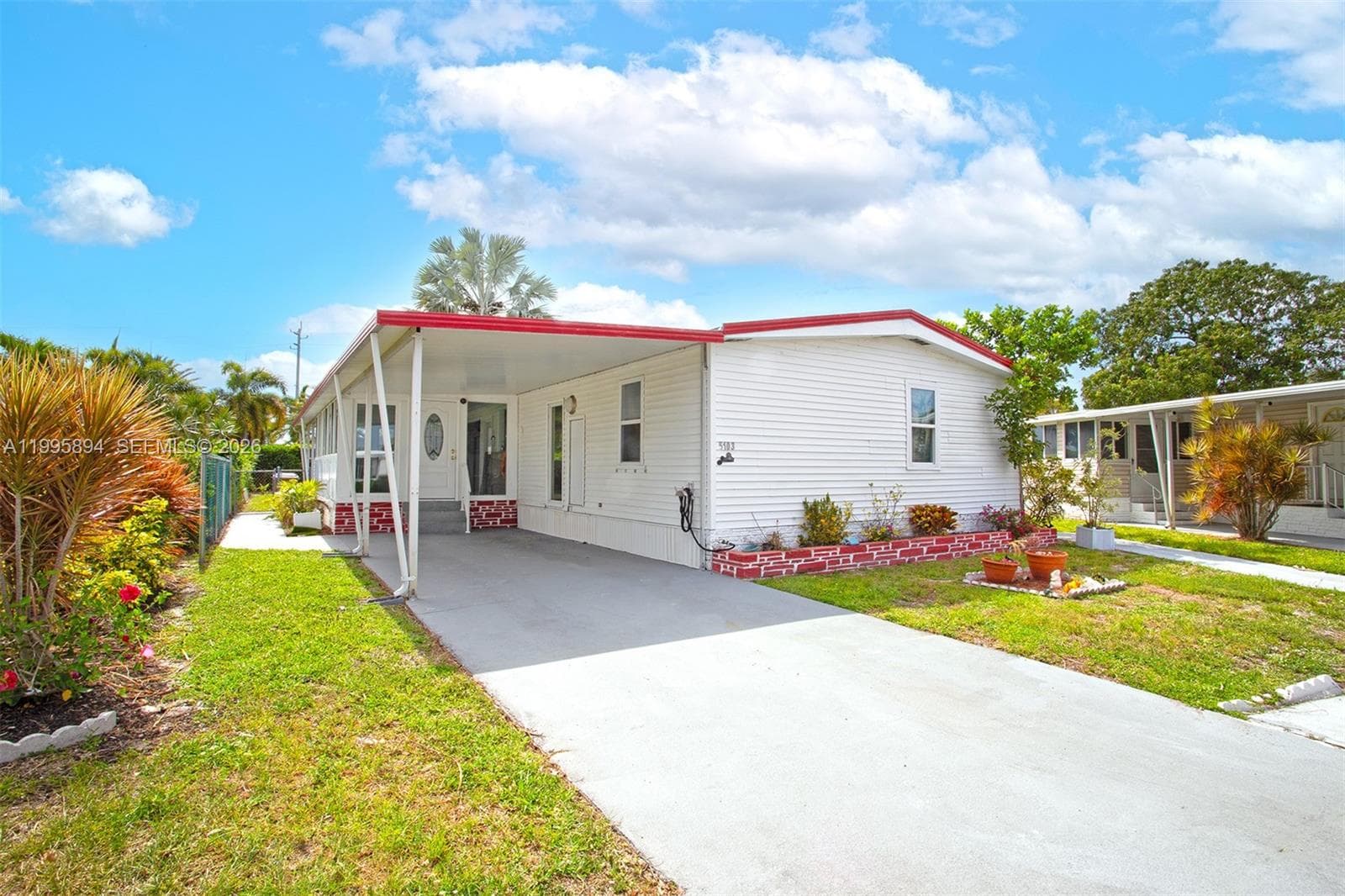 5103 NW 1st Way, Deerfield Beach, FL 33064 photo 2