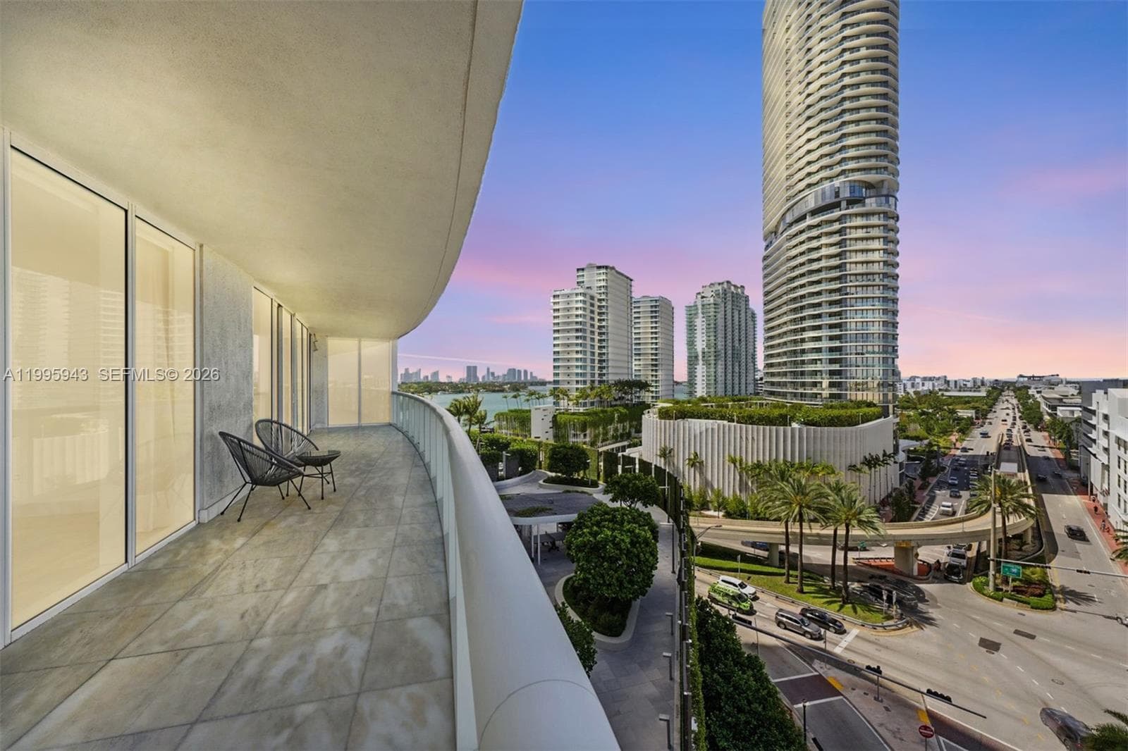 450 Alton Rd # 910, Miami Beach, FL 33139 photo 2