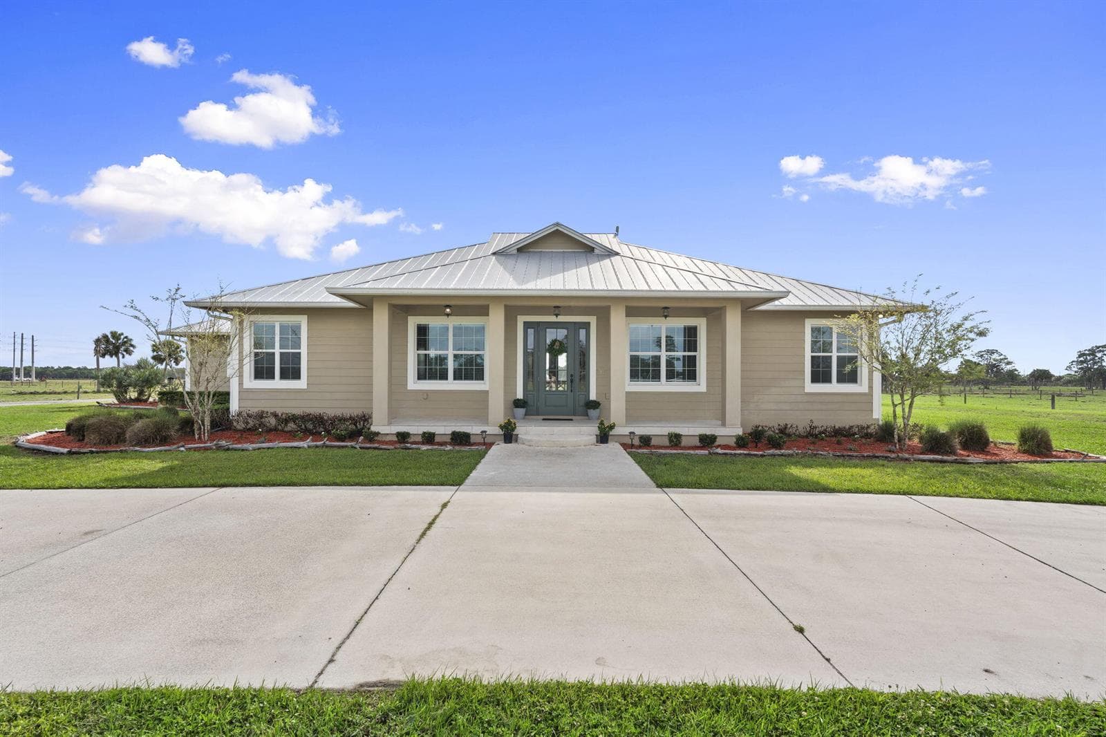 1720 S Brocksmith Road, Fort Pierce, FL 34945 photo 5