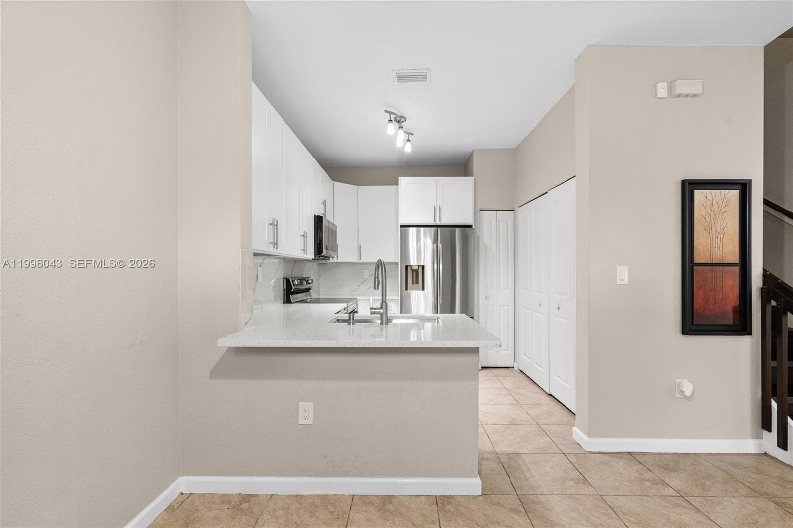 3540 NW 30th Pl, Lauderdale Lakes, FL 33311 photo 4