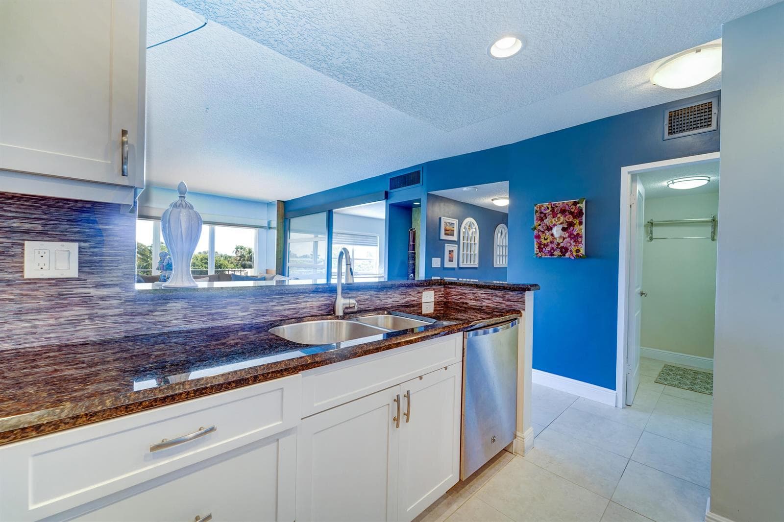 2500 E Las Olas Boulevard # 403, Fort Lauderdale, FL 33301 photo 3