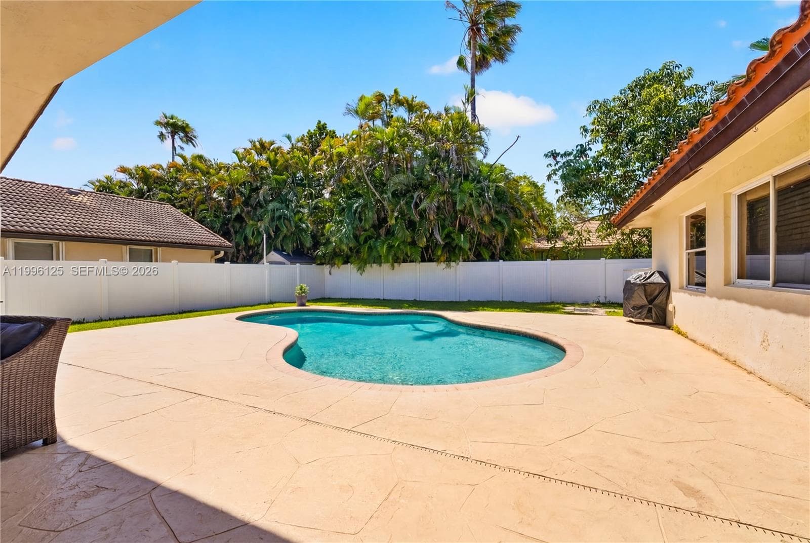 9836 NW 48th Ct, Coral Springs, FL 33076 photo 2