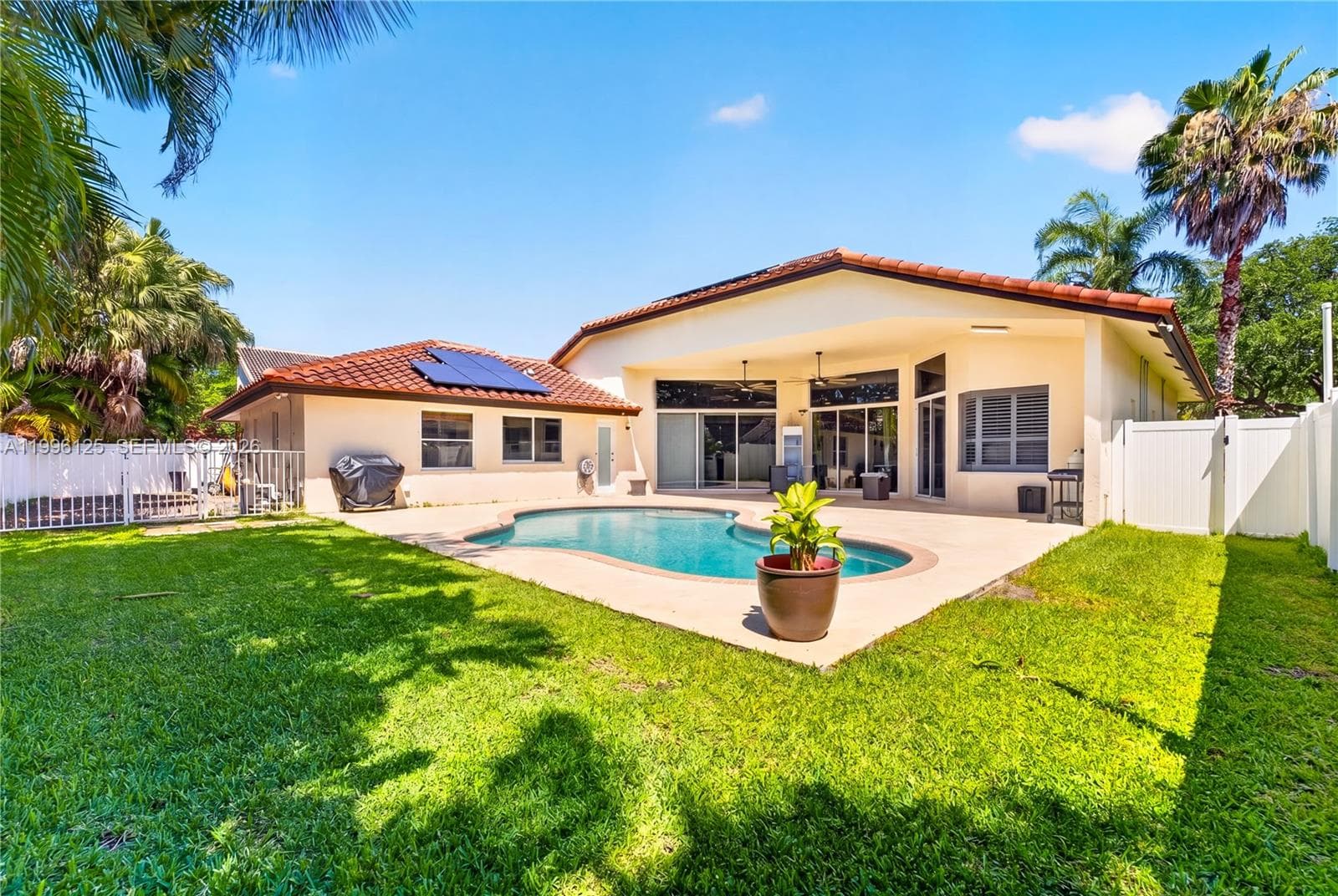 9836 NW 48th Ct, Coral Springs, FL 33076 photo 3