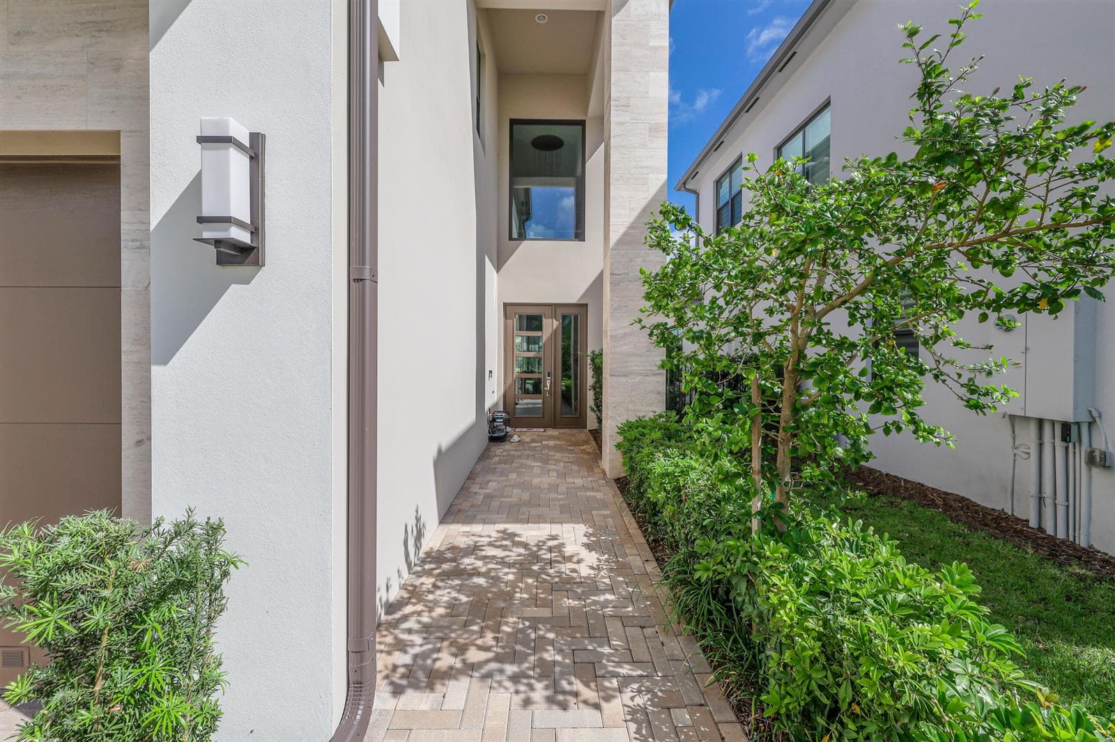8283 Royal County Down Road, Boca Raton, FL 33434 photo 4
