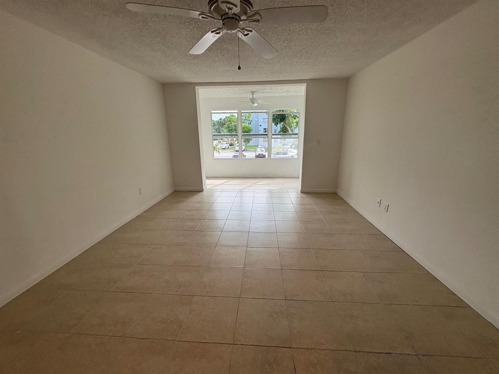 2850 Somerset Drive # 208l, Lauderdale Lakes, FL 33311 photo 2