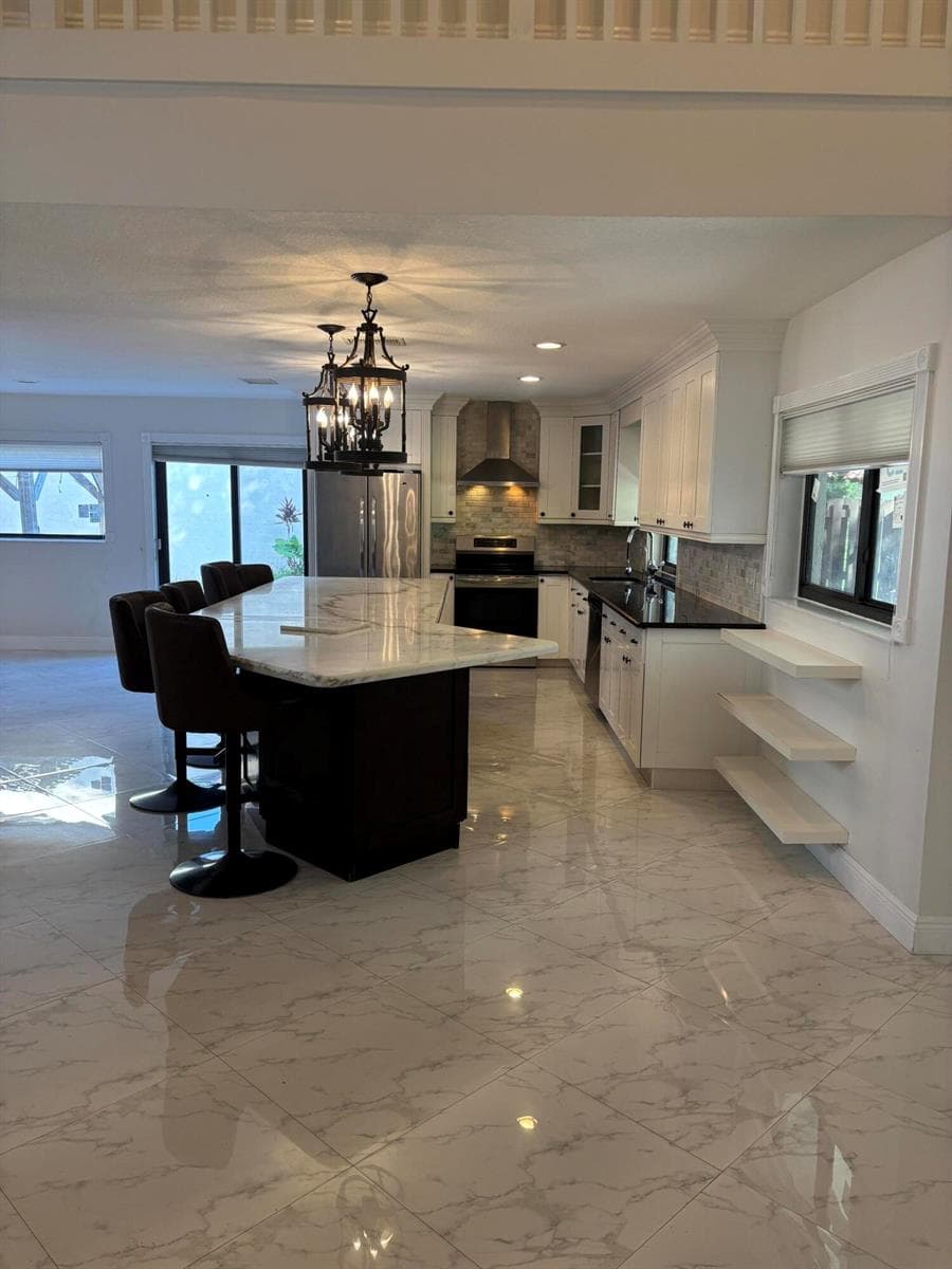 2199 Charleston, Weston, FL 33326 photo 3