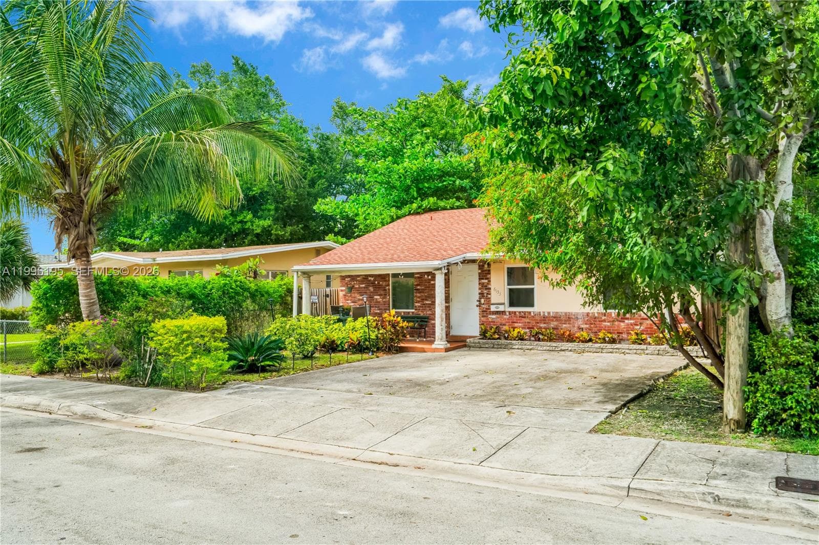 6133 SW 62nd Ter, South Miami, FL 33143 photo 3