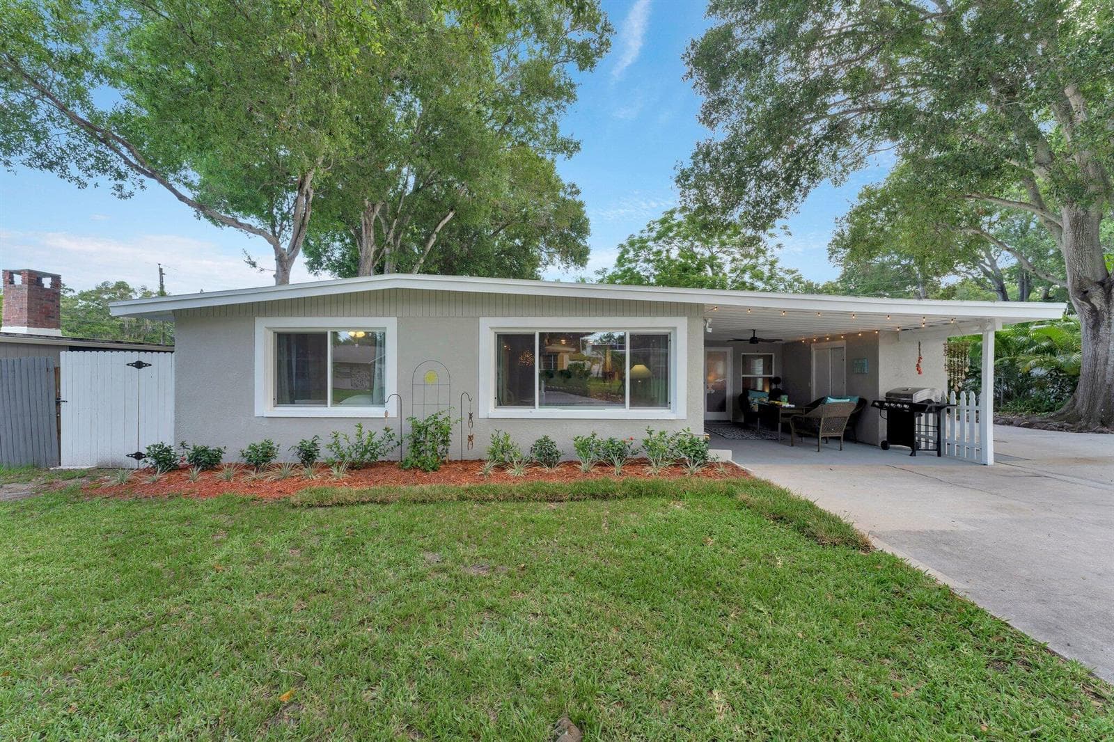 1555 Shirley Place, Largo, FL 33770 photo 2
