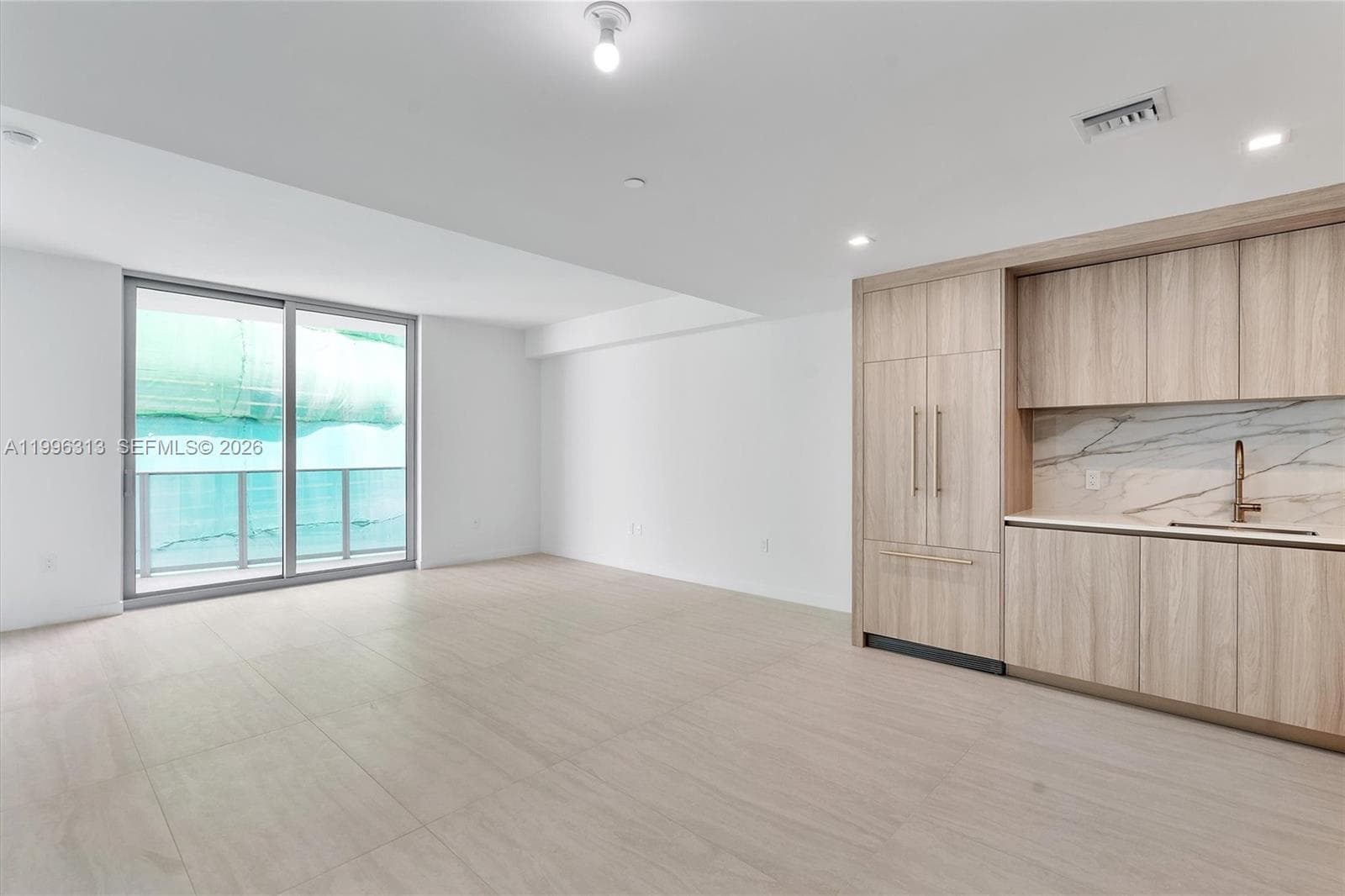 77 SE 5th Street # 4206, Miami, FL 33131 photo 3