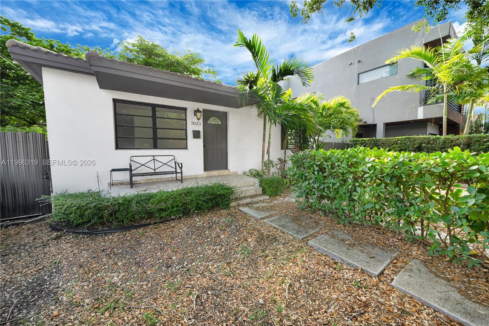 3033 Hibiscus St, Miami, FL 33133 photo 4