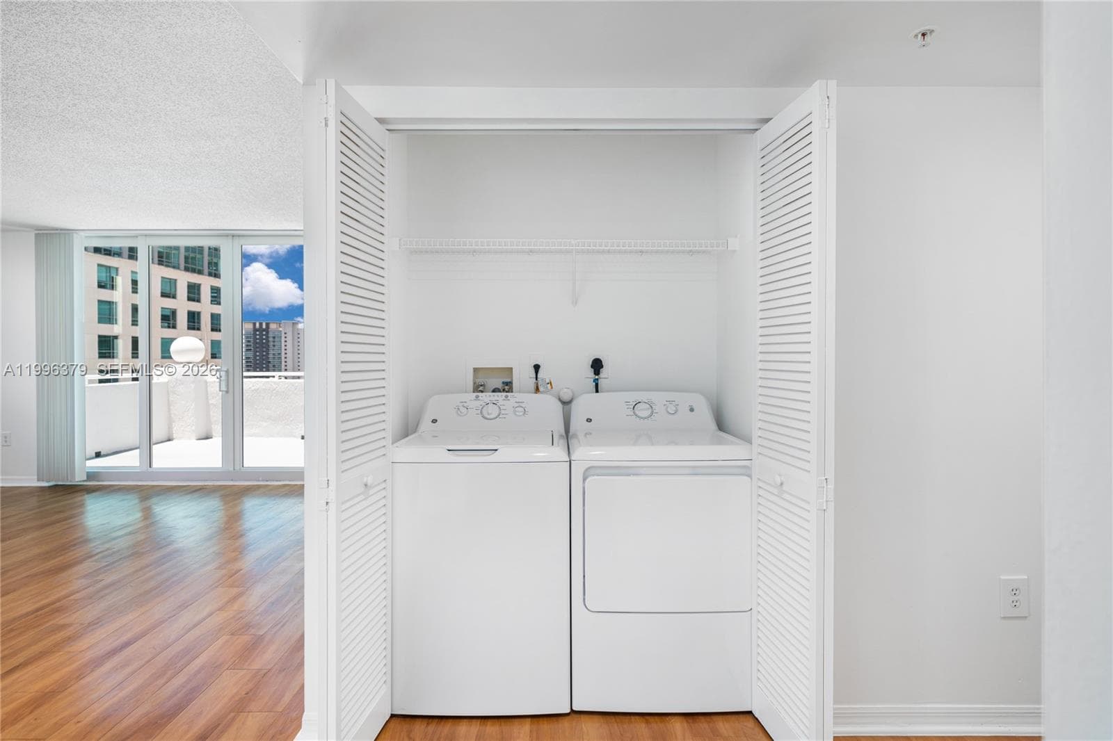 1111 Brickell Bay Dr # 211, Miami, FL 33131 photo 5