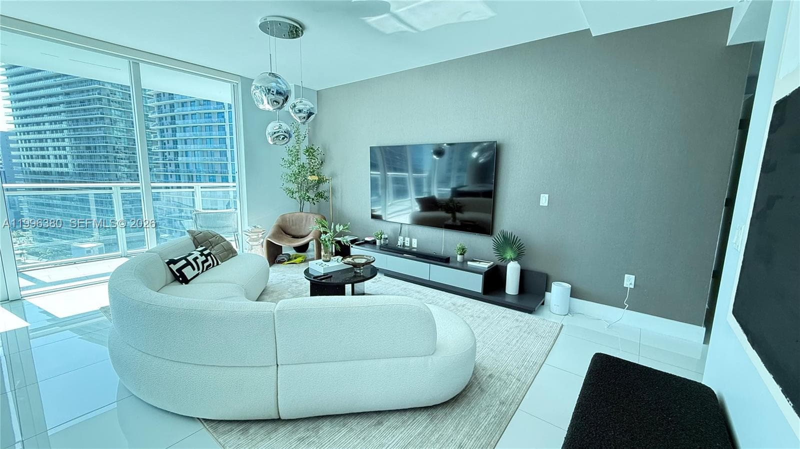 1080 Brickell Ave # 1801, Miami, FL 33131 photo 4