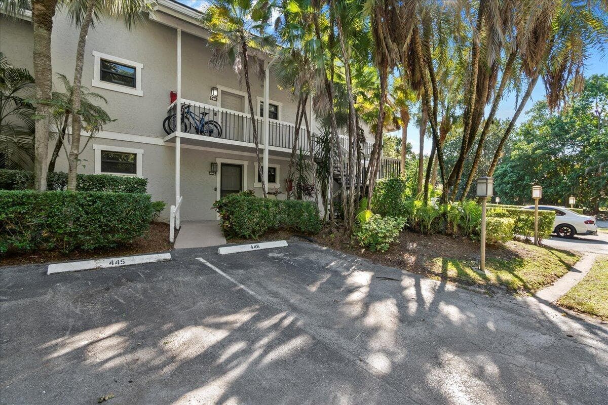 11863 Wimbledon Circle # 446, Wellington, FL 33414 photo 2
