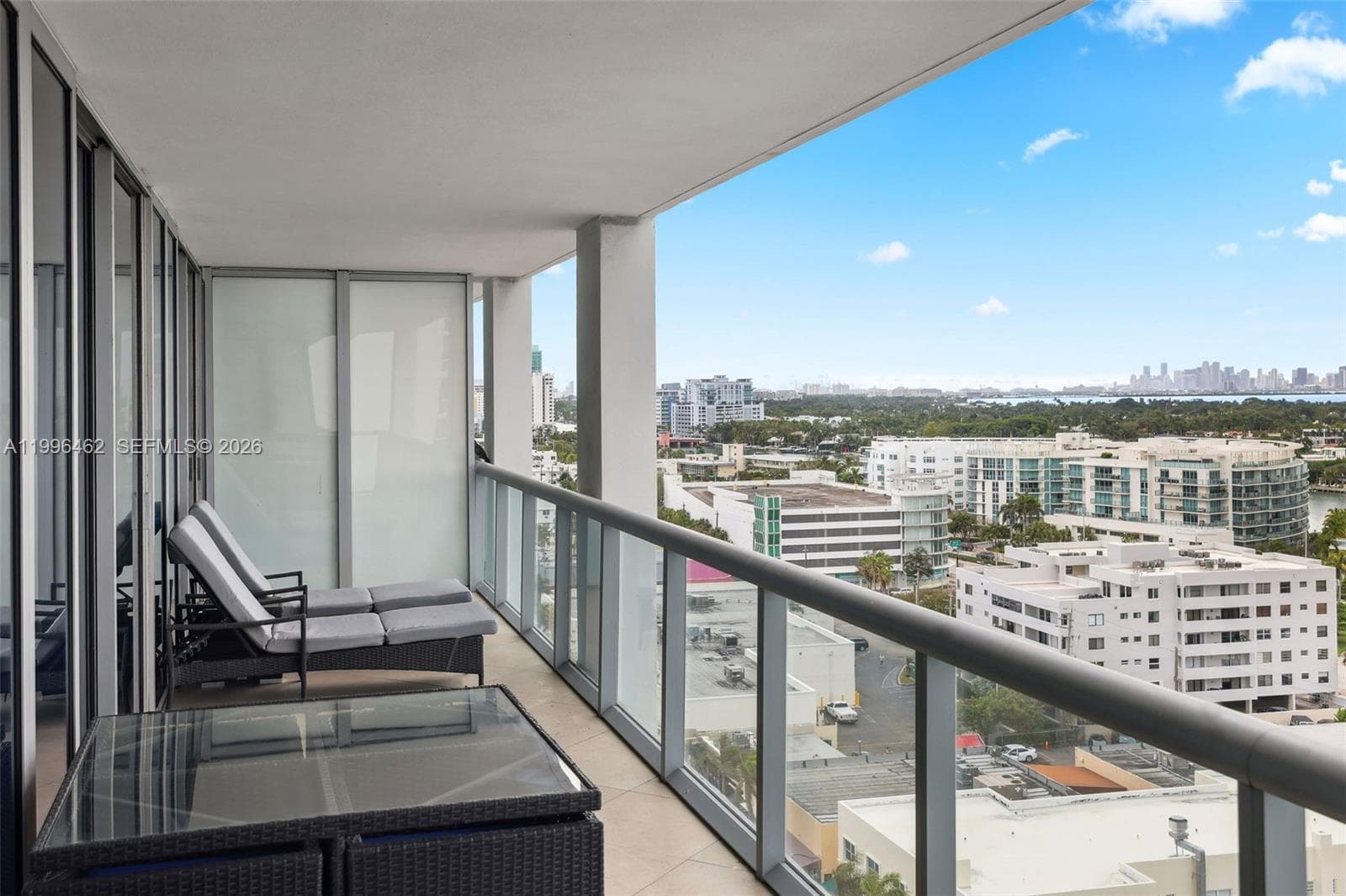 6799 Collins Ave # 1106, Miami Beach, FL 33141