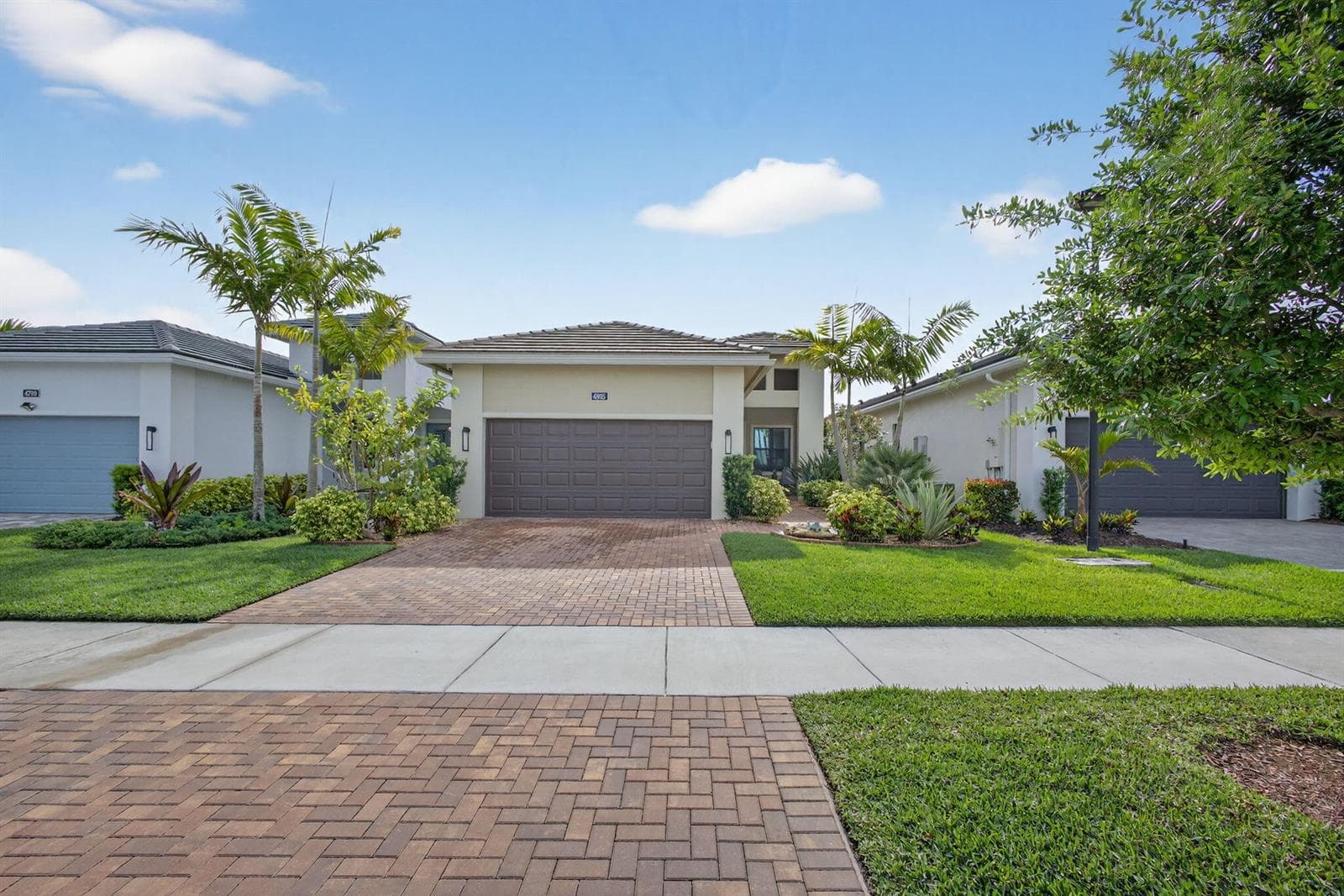 4805 Saint Armands Way, Westlake, FL 33470 photo 2