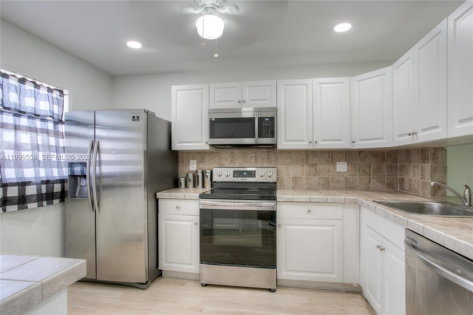 8810 W Mcnab Rd # 306, Tamarac, FL 33321 photo 2