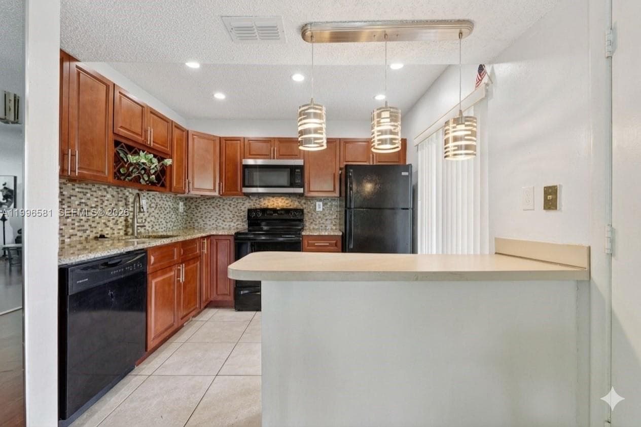 20015 NE 3rd Ct # 6, Miami, FL 33179 photo 5