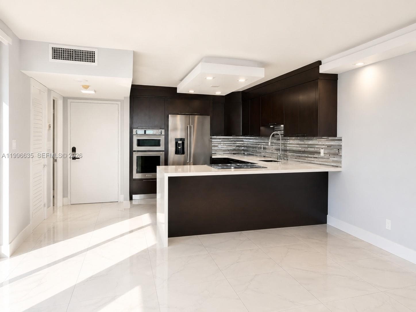 1420 Brickell Bay Dr # 702E, Miami, FL 33131 photo 2