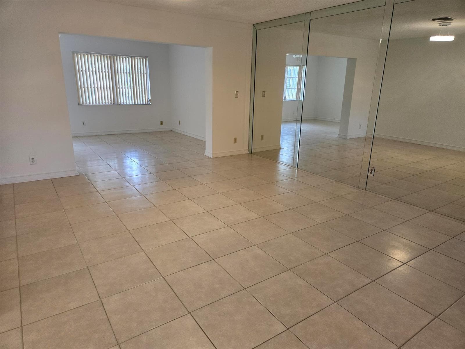 10125 NW 71st Street, Tamarac, FL 33321 photo 4