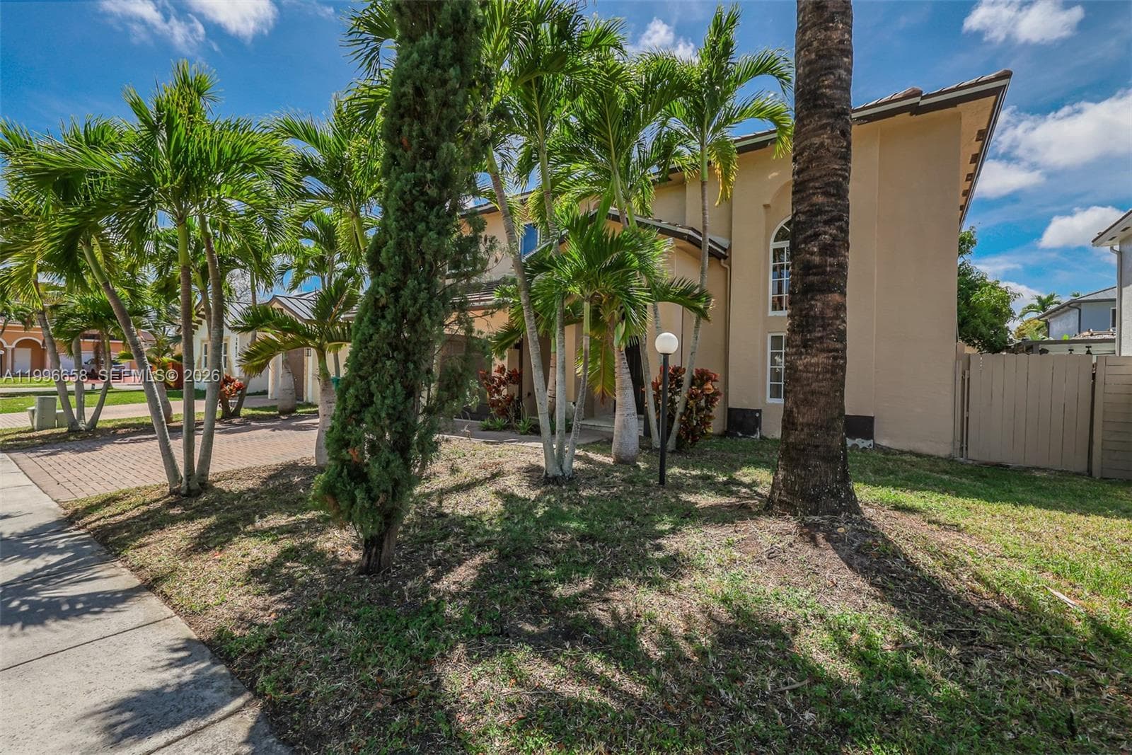 14606 SW 158th Pl, Miami, FL 33196 photo 3