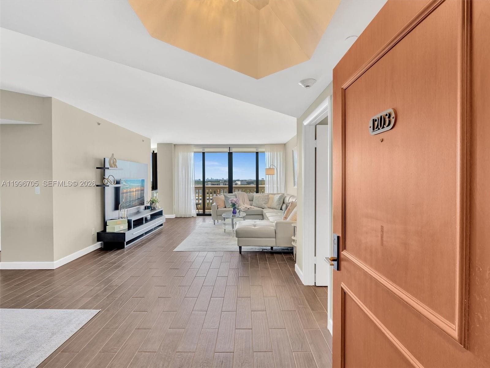 2000 Island Blvd # 1203, Aventura, FL 33160 photo 4