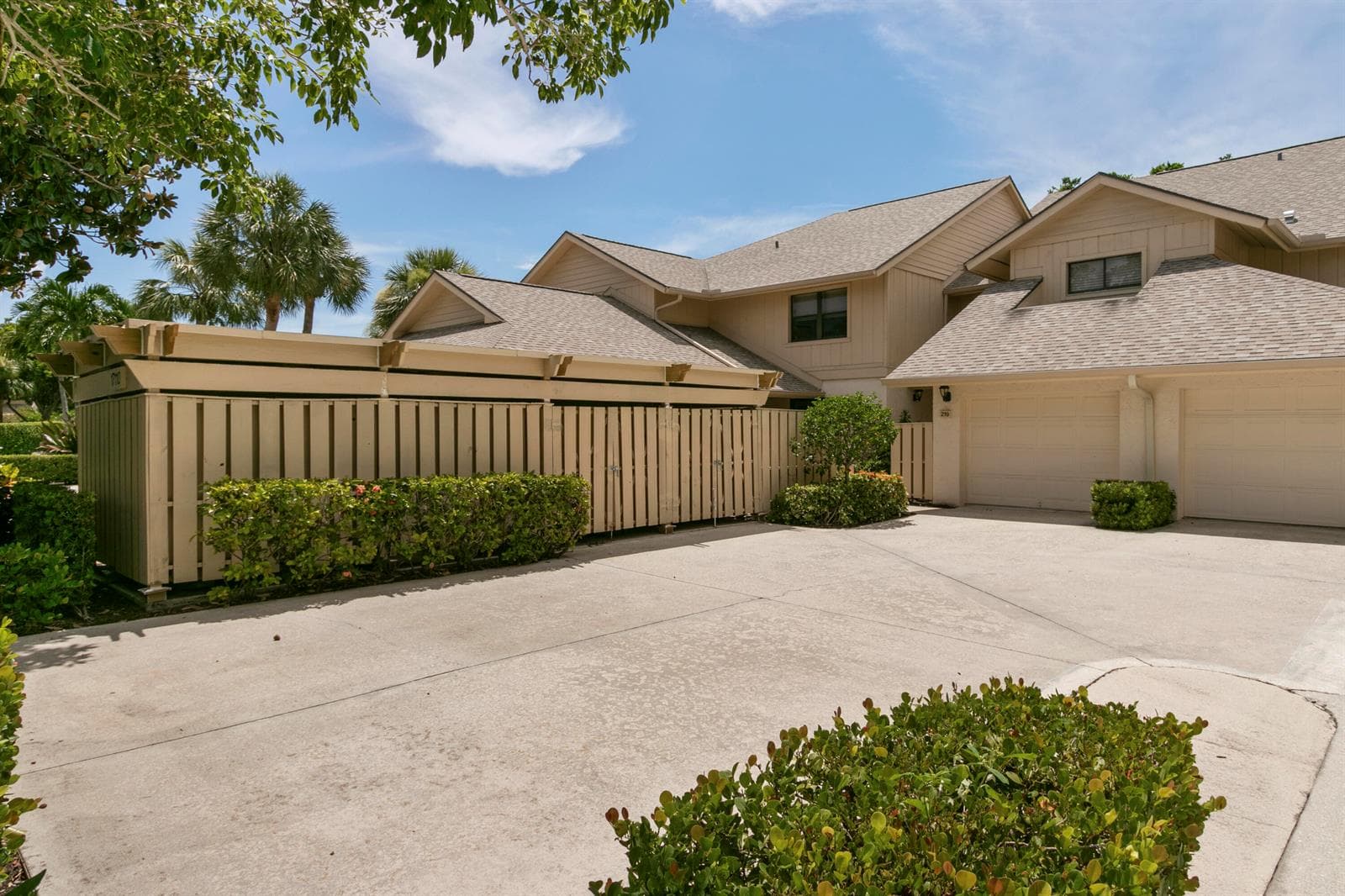 17110 Waterbend Drive # 219, Jupiter, FL 33477