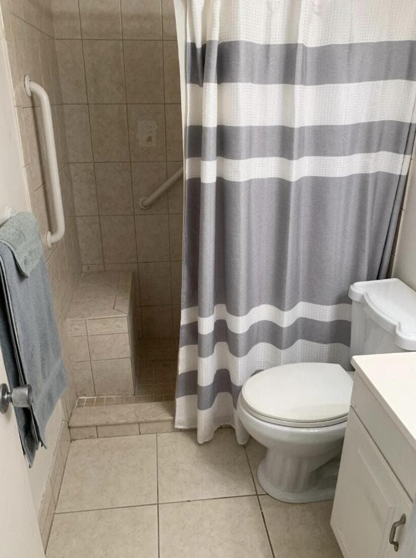 74 Sheffield D, West Palm Beach, FL 33417 photo 3