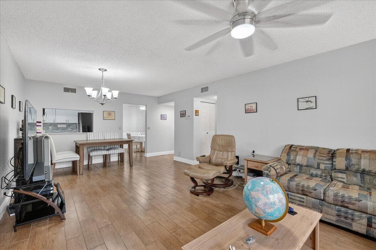7633 Tahiti Lane # 101, Lake Worth, FL 33467 photo 5