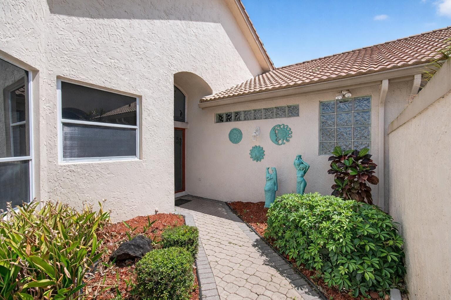8864 Shoal Creek Lane, Boynton Beach, FL 33472 photo 3