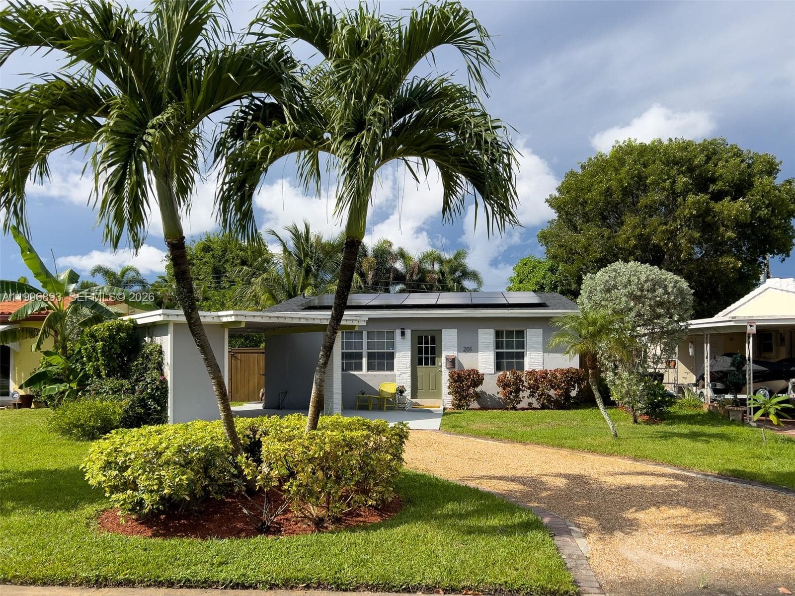 201 NE 16th Ct, Fort Lauderdale, FL 33305 photo 4